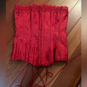 Balconett Style Vintage Frederick’s of Hollywood corset